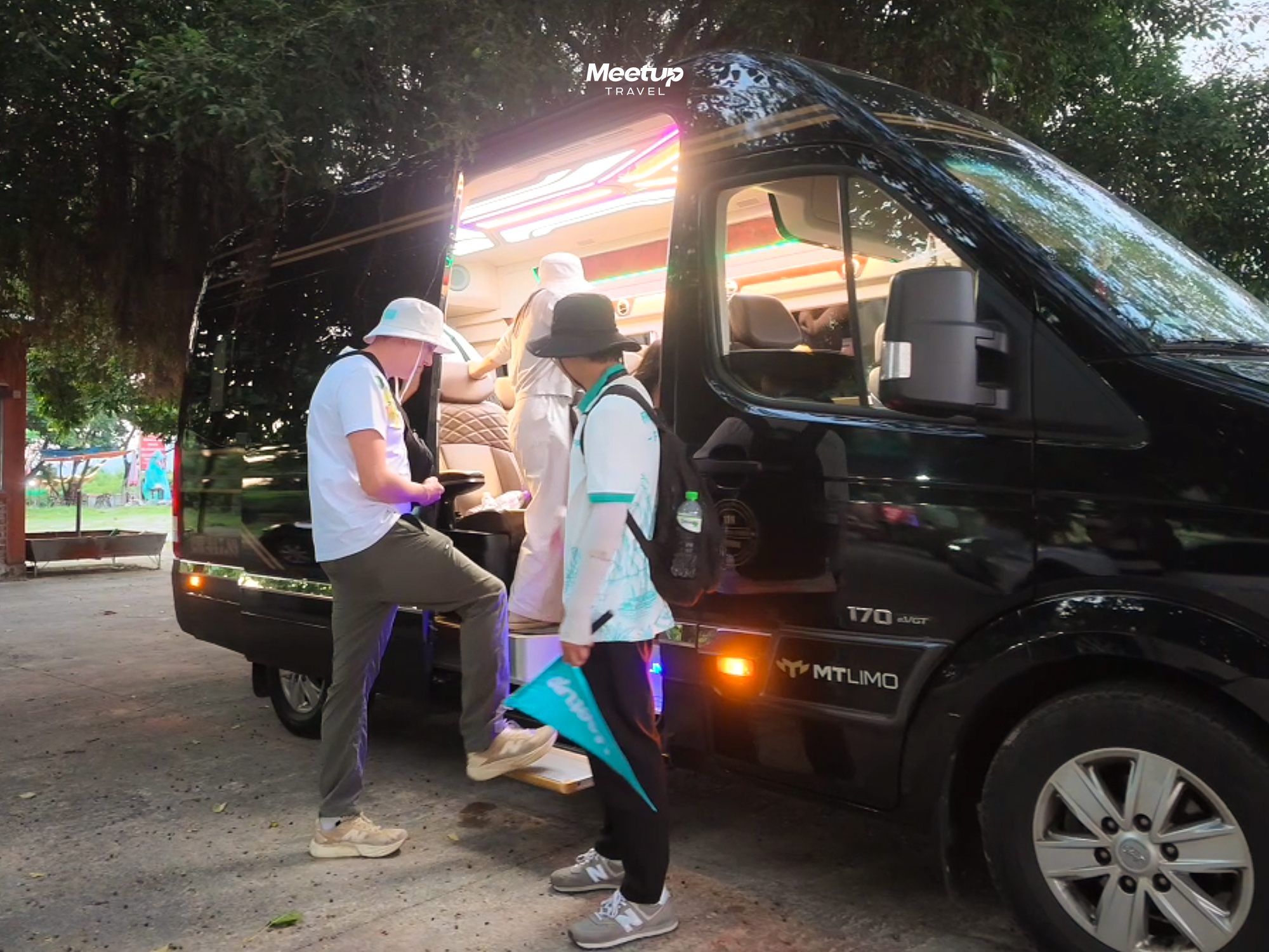 On-time pickup in a VIP DCar, photo 2