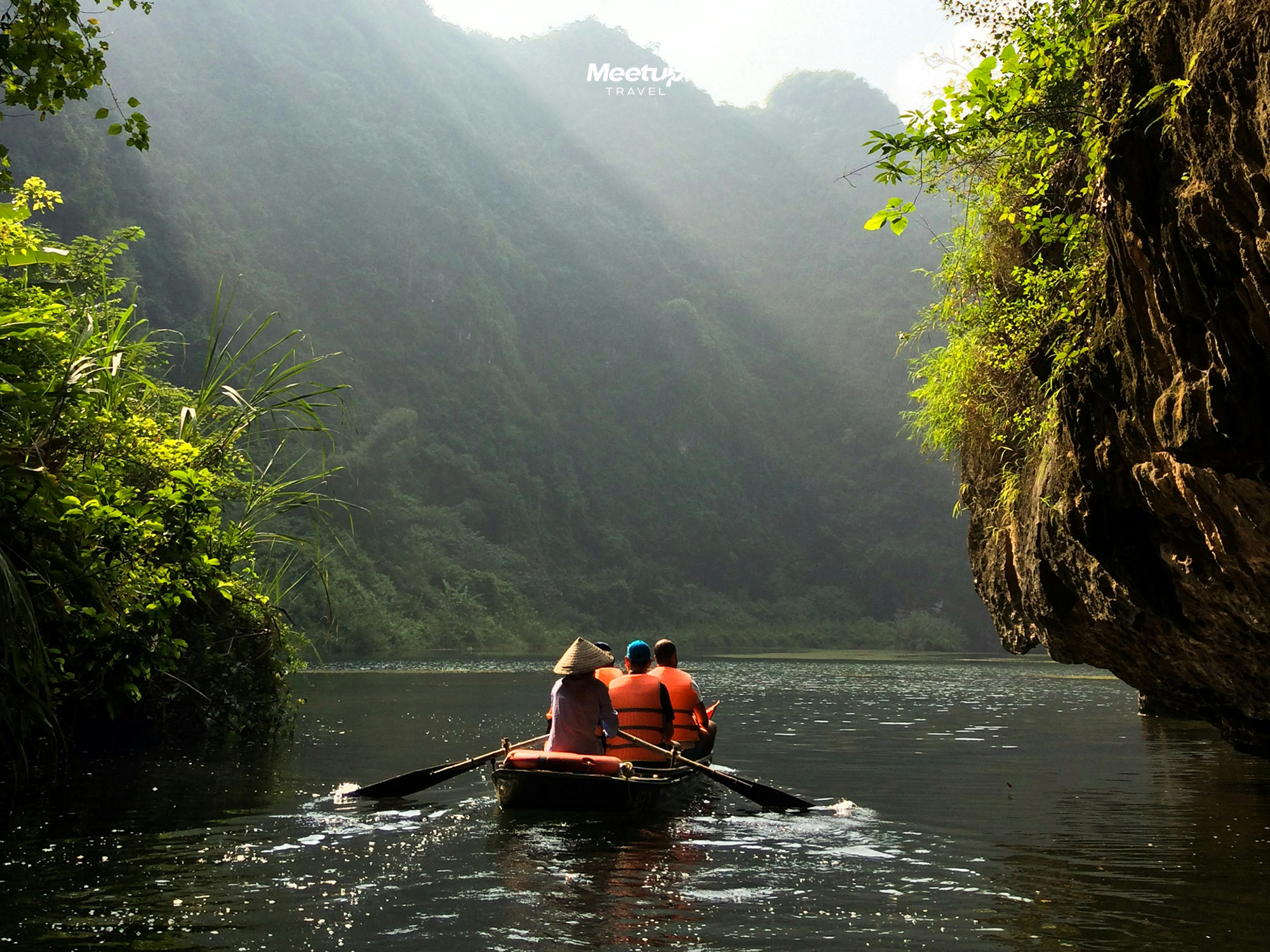 Trang An by rowboat, photo 7