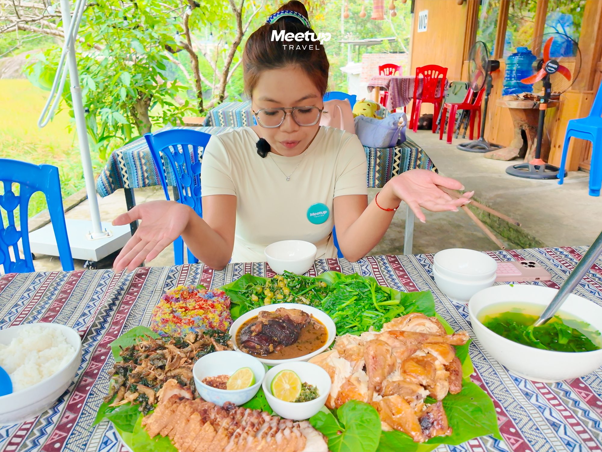 A Sapa bamboo-tray lunch in Lao Chai - Ta Van, photo 2