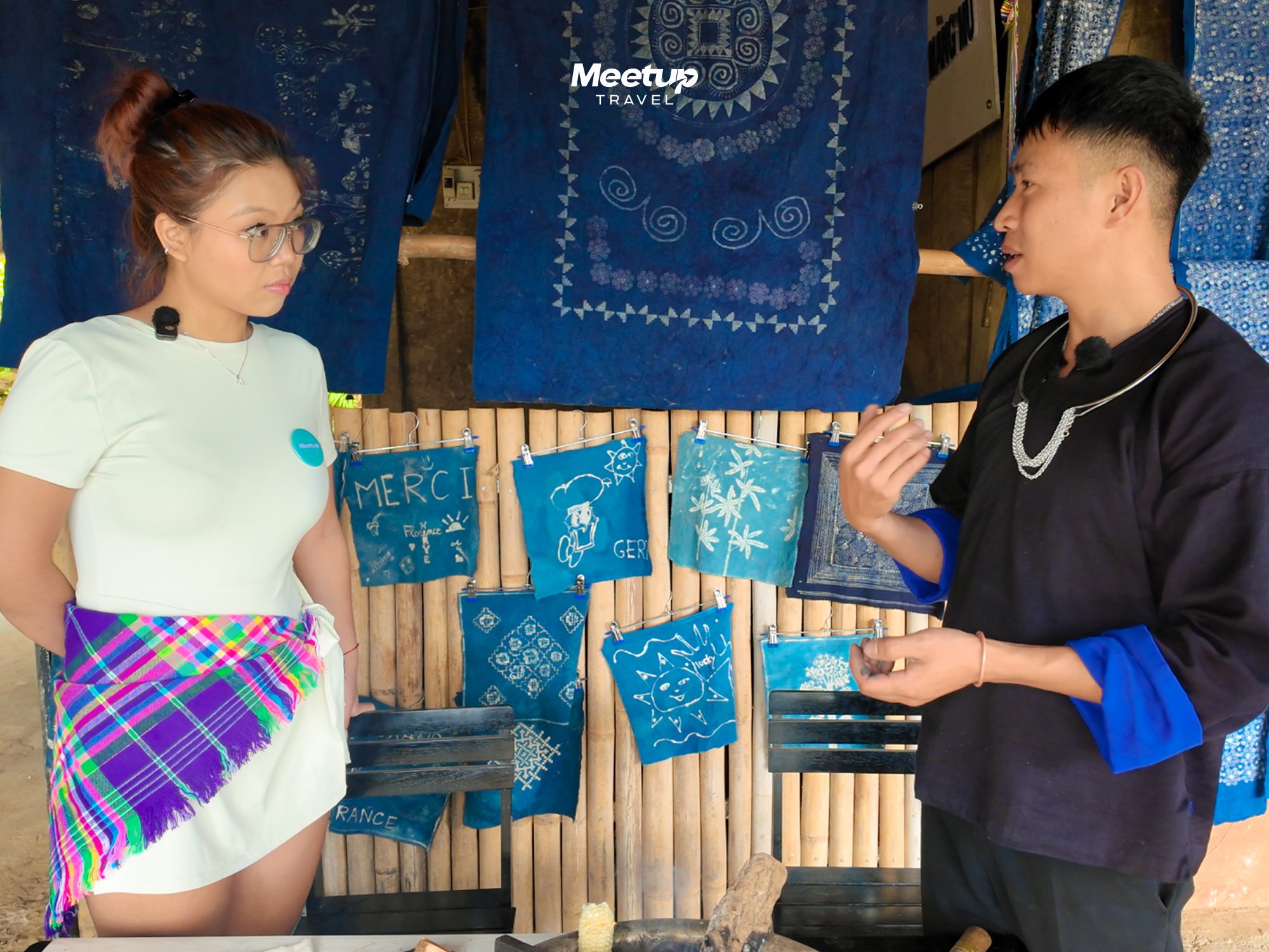 Beeswax batik and indigo dyeing with H'Mong women, photo 3