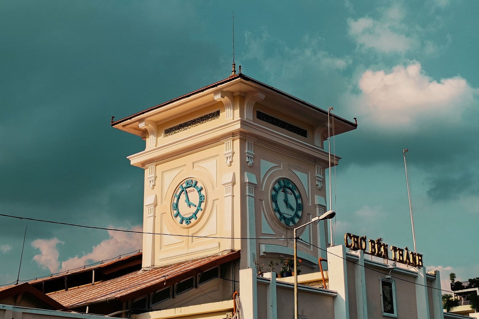 Premium Vietnam Family Tour 10 Days: Phu Quoc to Halong