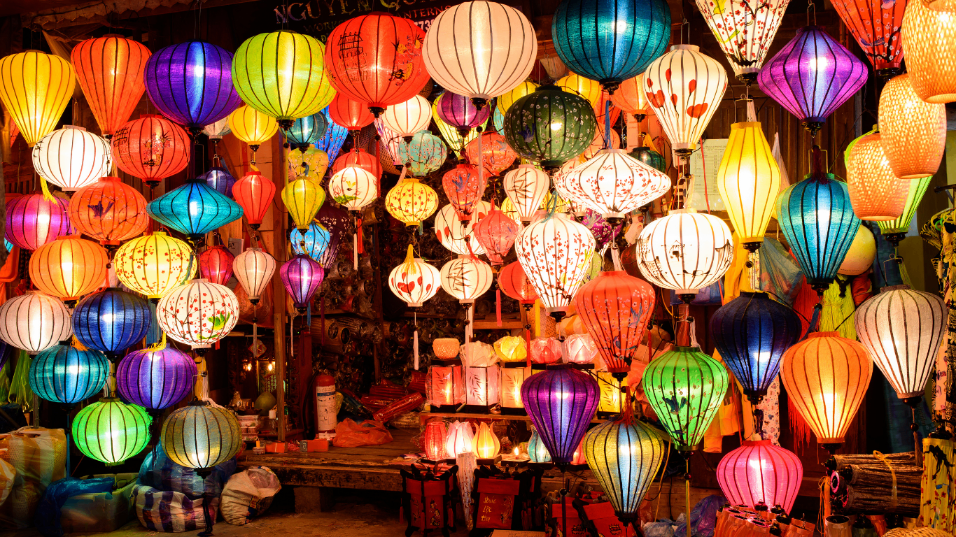 Hoi An Lantern Festival: What Happens and When to Go