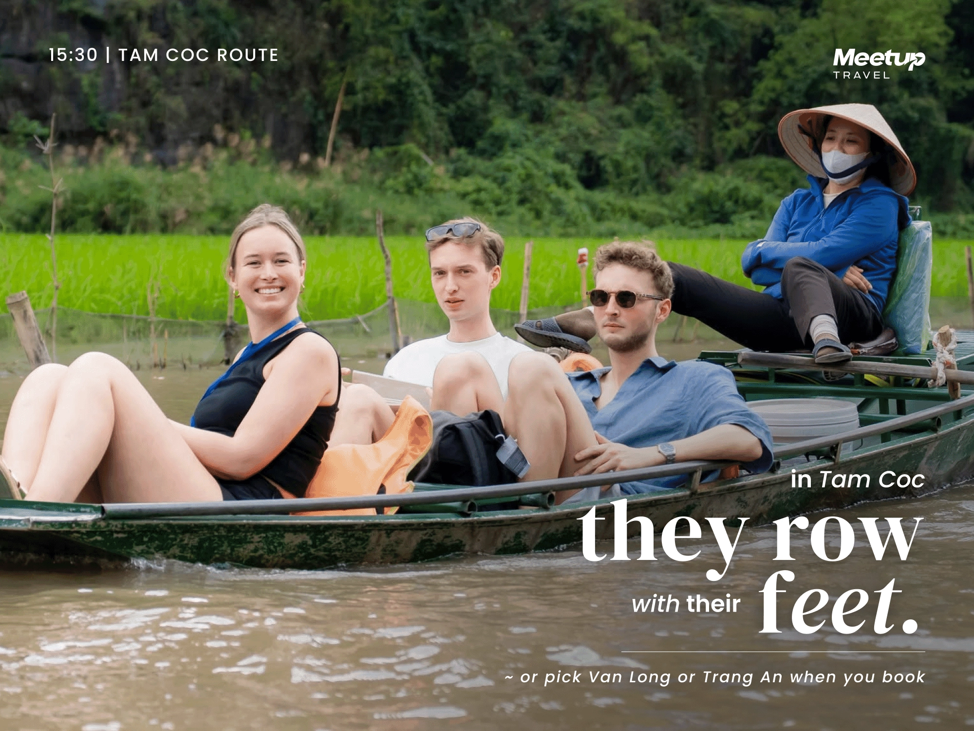 in Tam Coc they row with their feet