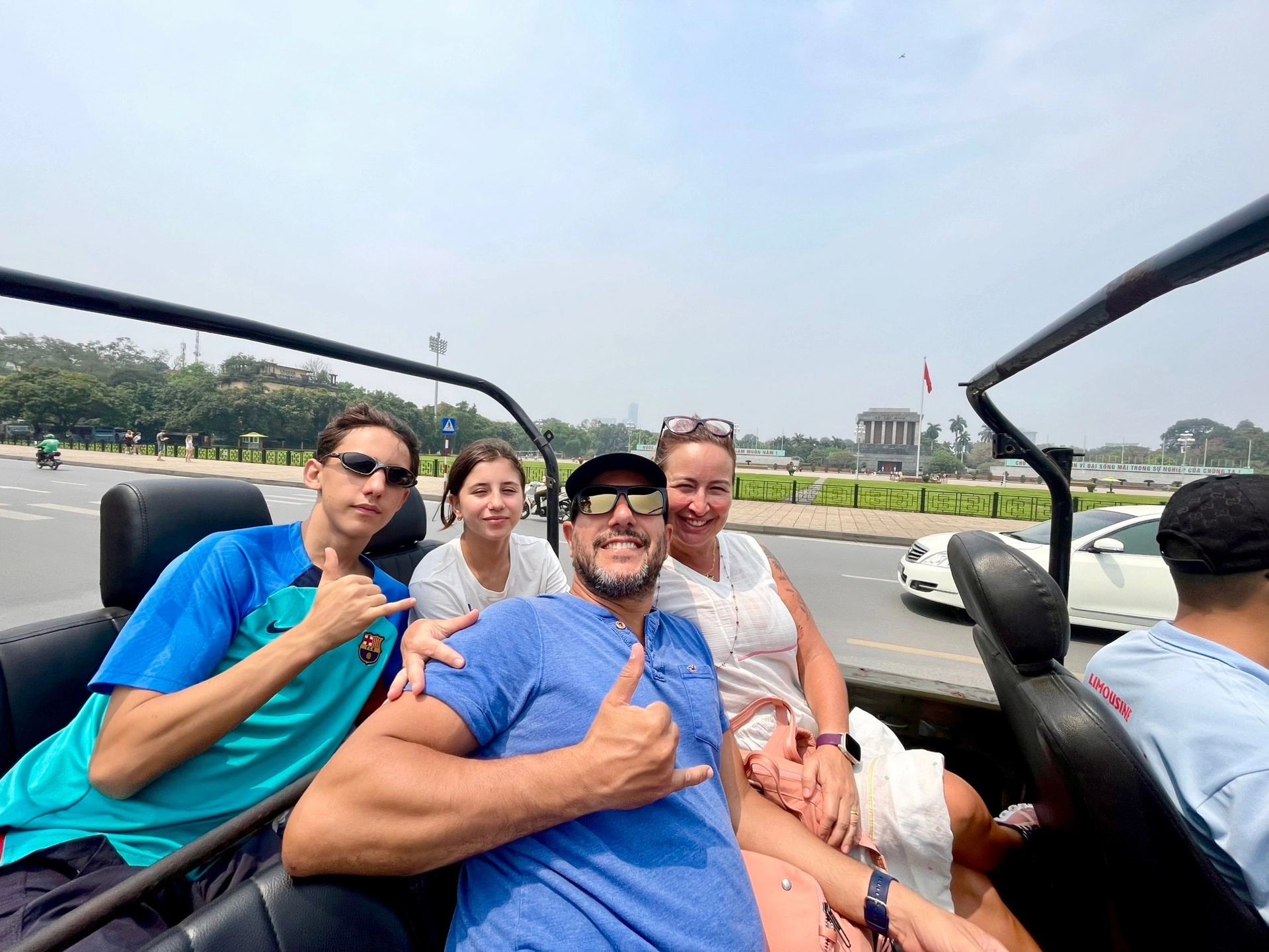 meetup-hanoi-jeep-tour-35