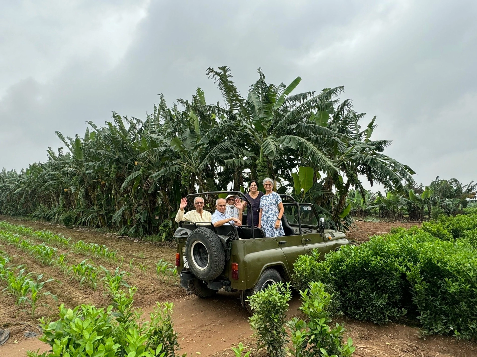 meetup-hanoi-jeep-tour-36
