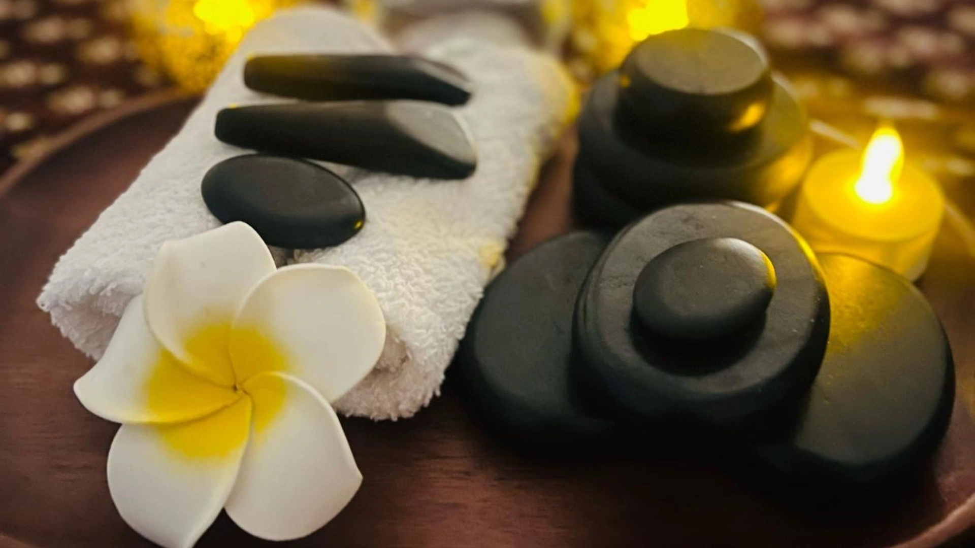 meetup-hot-stone-massage-01