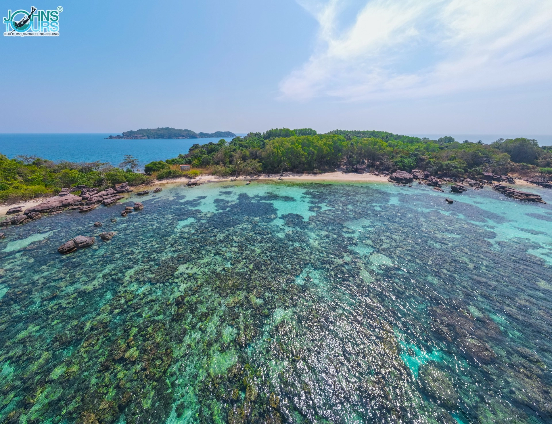 Phu Quoc Luxury 4 Islands Snorkeling Tour by Speedboat