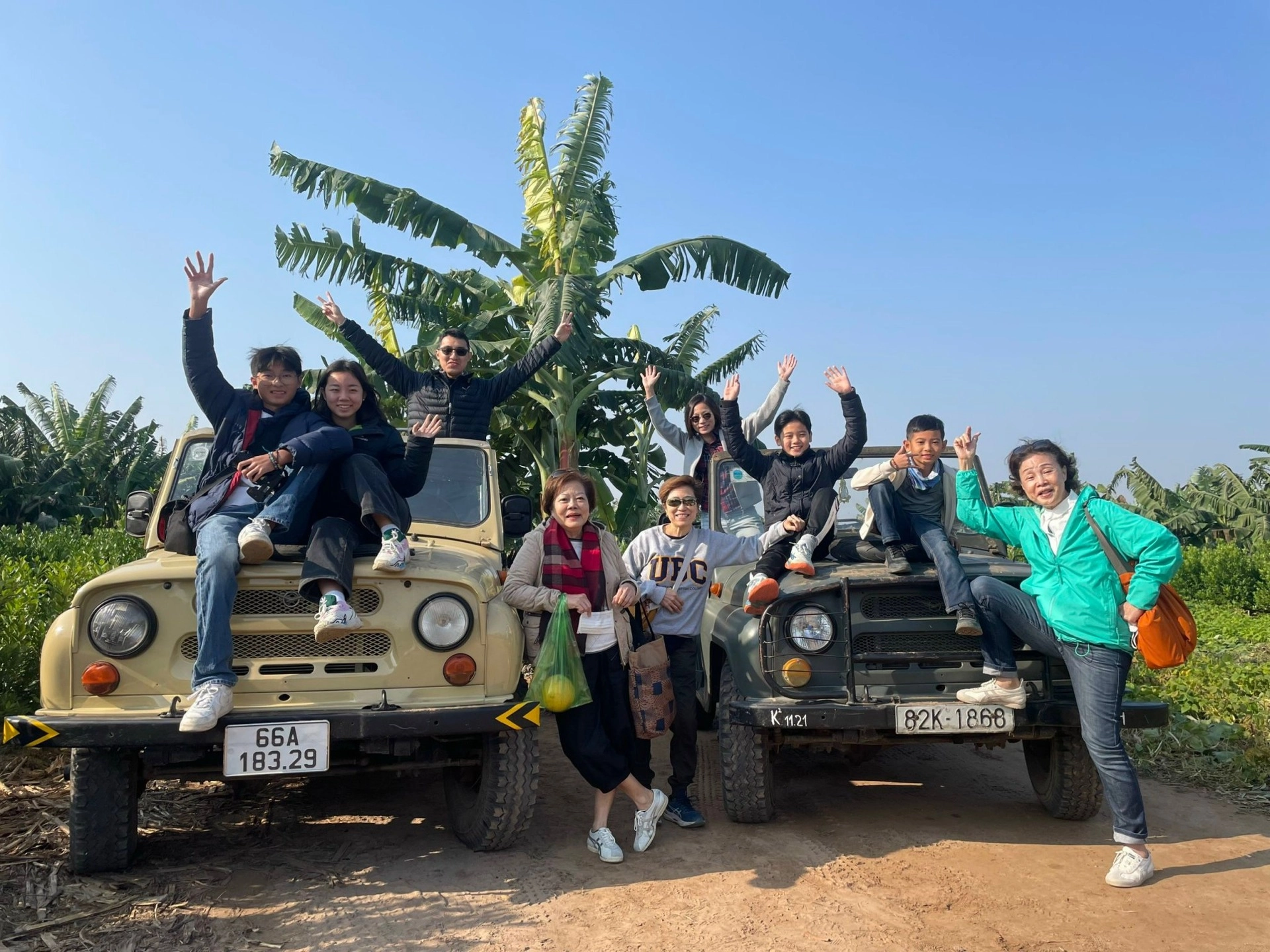 meetup-hanoi-jeep-tour-37