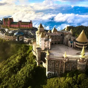 Ba Na Hills & Golden Bridge Full Day Tour