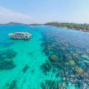 Phu Quoc 3 Islands, Cable Car & Water Park Tour by Boat