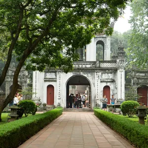 Hanoi City Sightseeing Full Day VIP by DCar