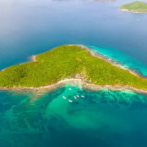 Phu Quoc 3 Islands, Cable Car & Water Park Tour by Boat